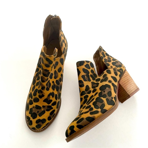 Blondo Shoes - Blondo De Na Leopard Print Waterproof Leather Ankle Booties Heel Women’s 6.5
